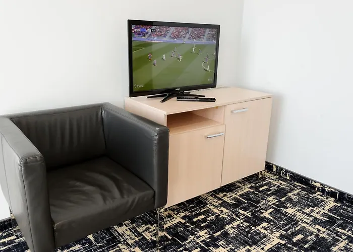 Курортный комплекс Osrodek Sportu - *